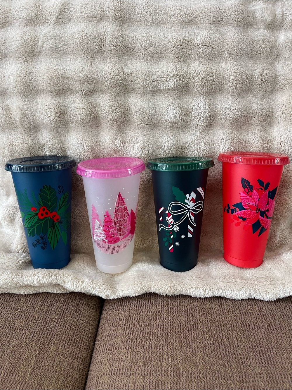Starbucks Holiday Reusable Tumbler - Assorted Colors (Set of 4)